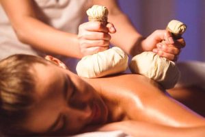 ritual-masaje-pindas-herbales